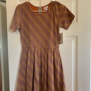 Lularoe Amelia dress NWT size Small